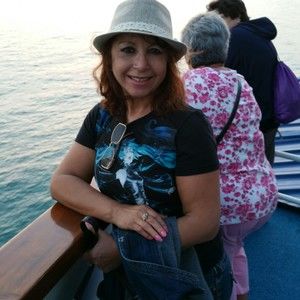 Meet your Posher, Veronica